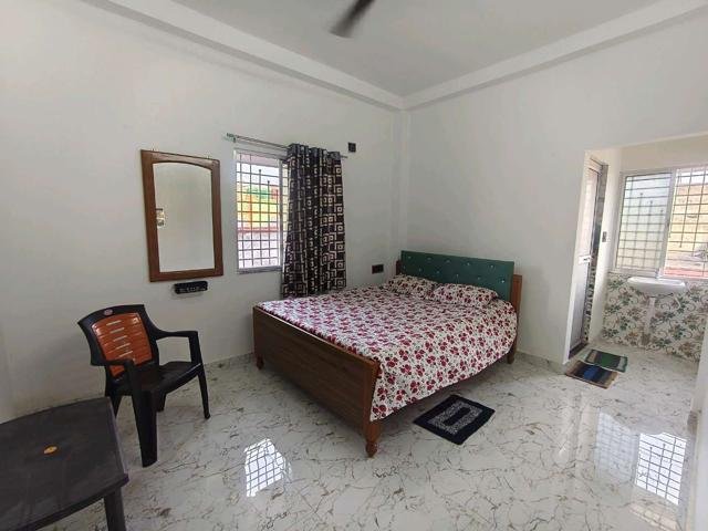 Deluxe Double Room (Room 211) at GB Guest House, Ghatsila